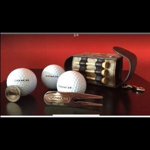 Authentic coach heritage stripe golf ball gift set